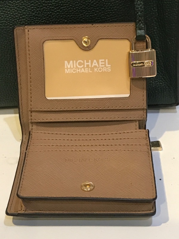 Photo 5 of MICHAEL KORS MERCER MEDIUM PEBBLED LEATHER CROSSBODY BAG