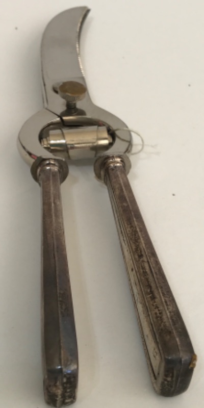 Photo 2 of ORNATE STERLING SILVER HANDLE POULTRY & MEAT SHEARS