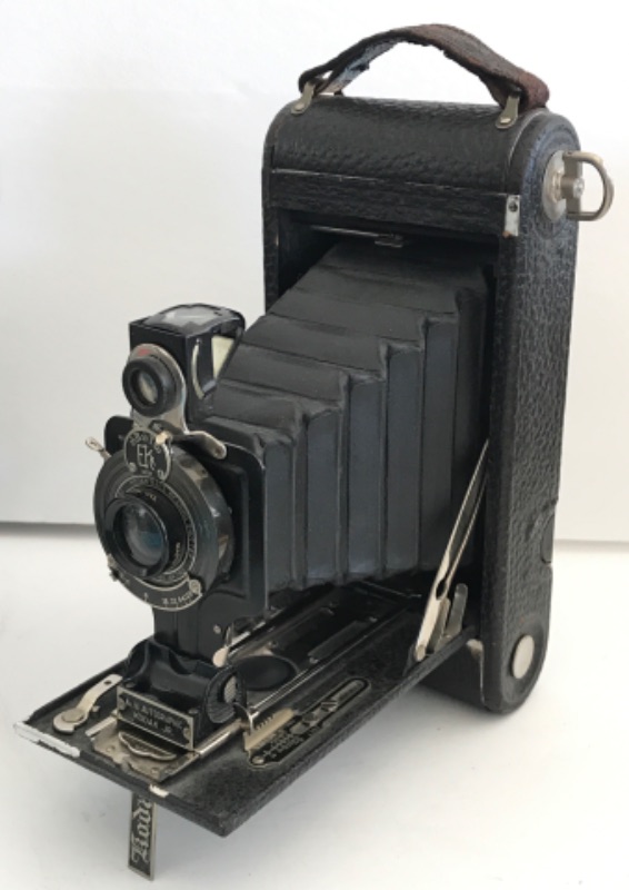 Photo 3 of ANTIQUE KODAK AUTOGRAPHIC KODAK JR NO 1A FOLDING CAMERA C.1920S