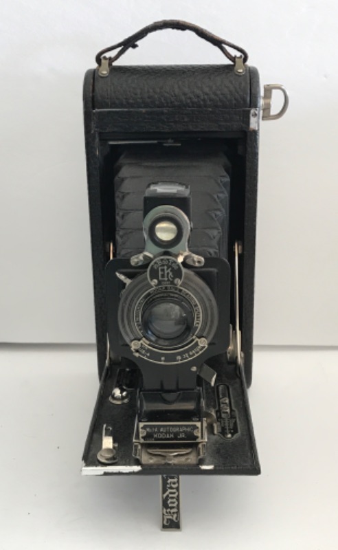 Photo 1 of ANTIQUE KODAK AUTOGRAPHIC KODAK JR NO 1A FOLDING CAMERA C.1920S