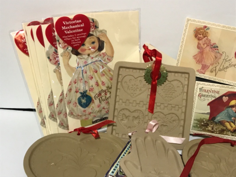 Photo 4 of BROWN BAG COOKIE ART STONEWARE MOLDS VALENTINE’s DAY THEMED