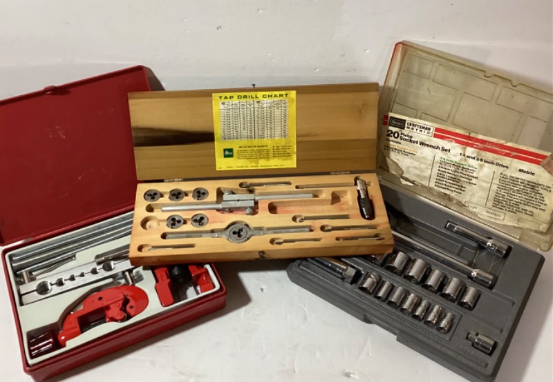 Photo 1 of TAP DRILL SET / SOCKET SET & MORE