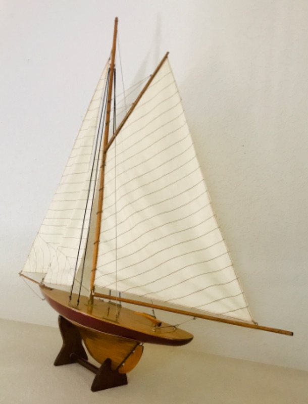 Photo 3 of AUTHENTIC HANDMADE MODEL SAILBOAT MODEL-DEFENDER