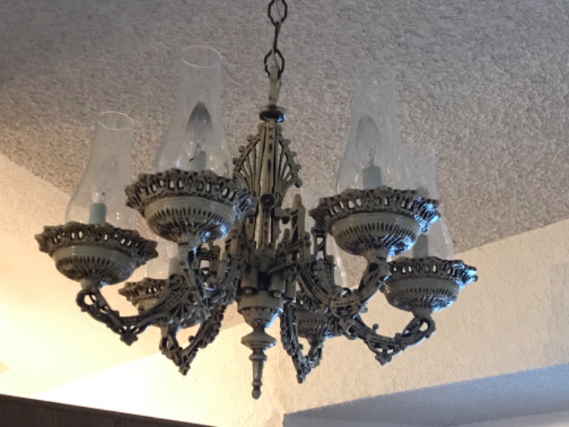 Photo 2 of VINTAGE ORNATE 1940’S ITALIAN TOLE CHANDELIER