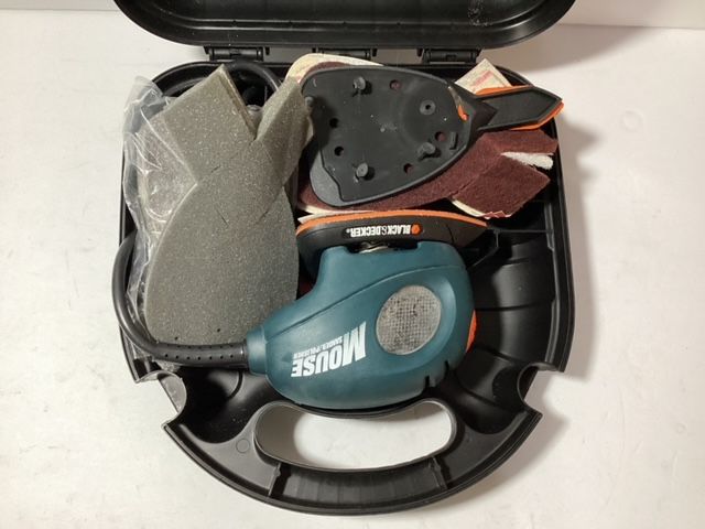 Photo 3 of BLACK & DECKER MOUSE SANDER/ POLISHER