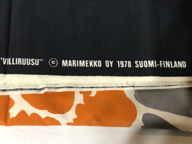 Photo 4 of MARIMEKKO FUJIWO ISHIMOTO; “VILLIRUUSU” 
MARIMEKKO OY 1978 SUOMI-FINDLAND 100% COTTON