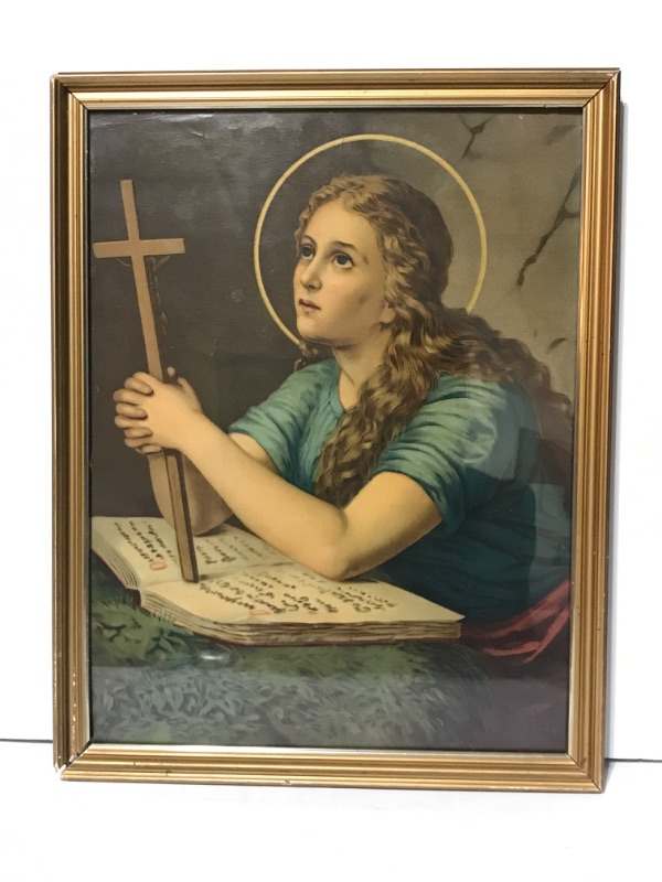 Photo 2 of ANTIQUE FRAMED FRENCH OIL PAINTING PORTRAIT PRINT OF MARY MAGDALENE AND VINTAGE  BIBLE