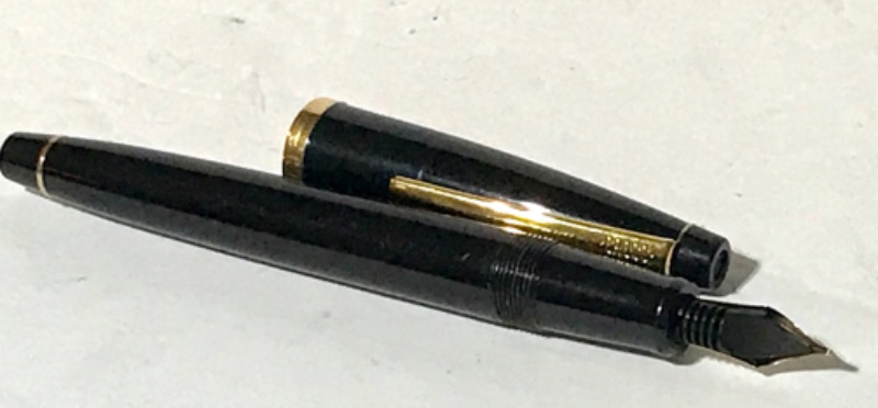 Photo 1 of CROSS VINTAGE FOUNTAIN PEN