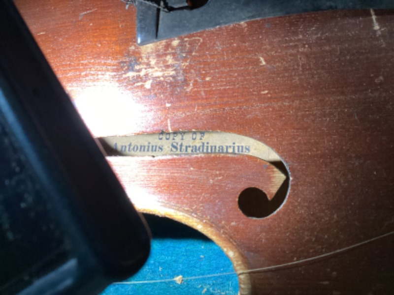 Photo 4 of VERY OLD COPY OF ANTONIOUS STRADINARIUS VIOLIN