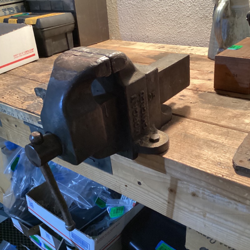 Photo 2 of MORGAN CHICAGO WORK BENCH VISE LOCK