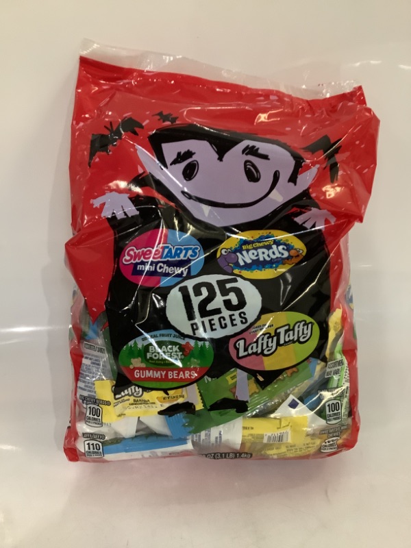 Photo 2 of Dracula Delight Halloween Candy Mix, SweeTARTS Mini Chewy, Big Chewy Nerds, Black Forest Gummy Bears, Laffy Taffy, 125ct Dracula Delight 125 Count (Pack of 1) BEST BY  DEC 2022