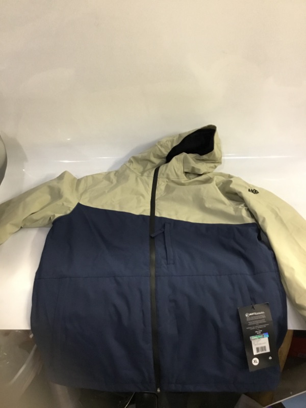 Photo 1 of 686 Men's Static Insulated Jacket XL