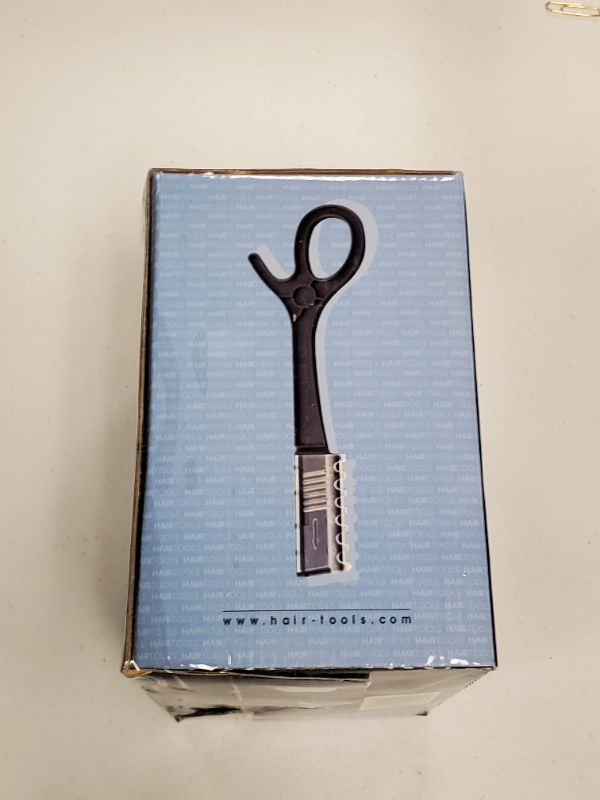 Photo 1 of 100 COUNT - SHARP TITANIUM DISPOSABLE RAZOR FOR CUTTING, THINNING AND TRIMMING