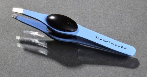 Photo 1 of 1 CT - TREND TWEEZER WITH LED LIGHT STORAGE TUBE 1 REPLACEMENT BATTERY STAINLESS STEEL VARIETY COLOR NEW