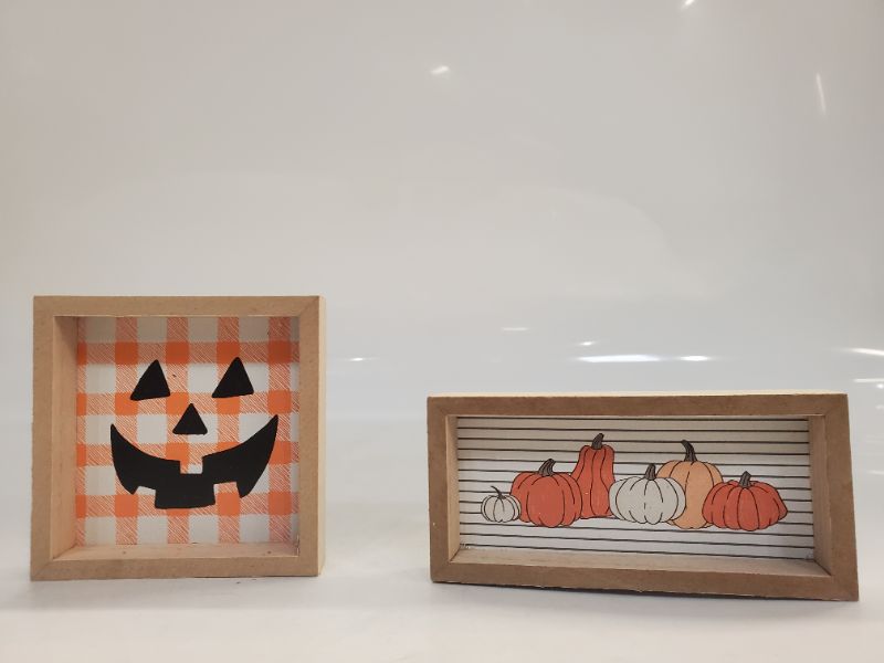 Photo 1 of 2pc Fall/ Halloween Decor