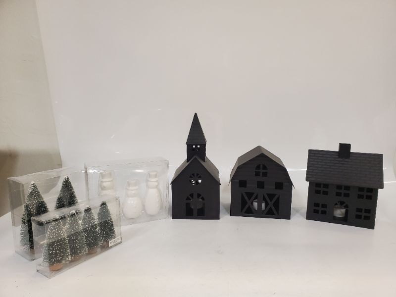 Photo 1 of 12 PC METAL HOUSE  VILLAGE KIT 