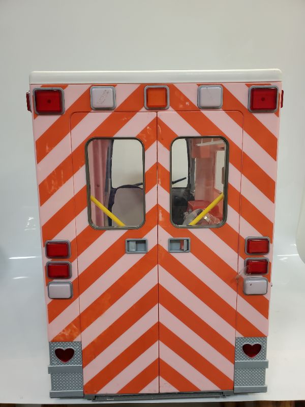 Photo 8 of Our Generation Rescue Ambulance Playset with Electronics for 18" Dolls