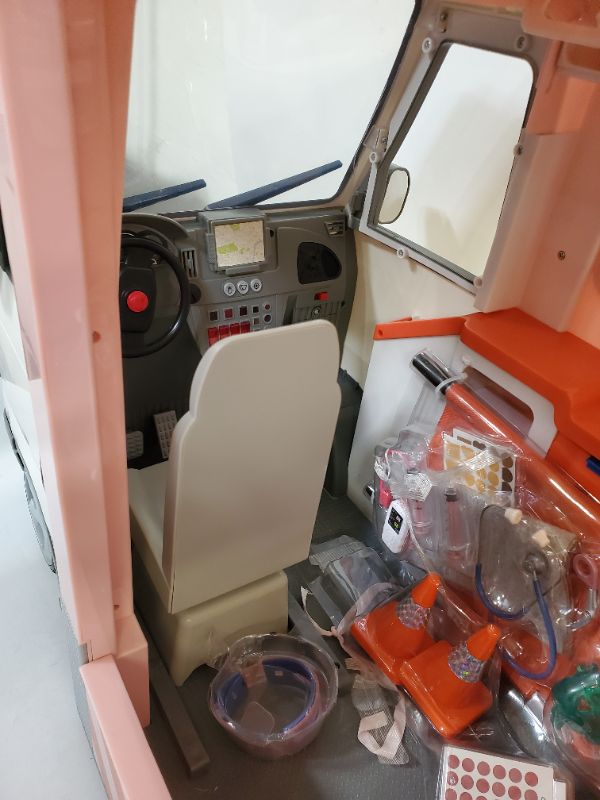 Photo 4 of Our Generation Rescue Ambulance Playset with Electronics for 18" Dolls