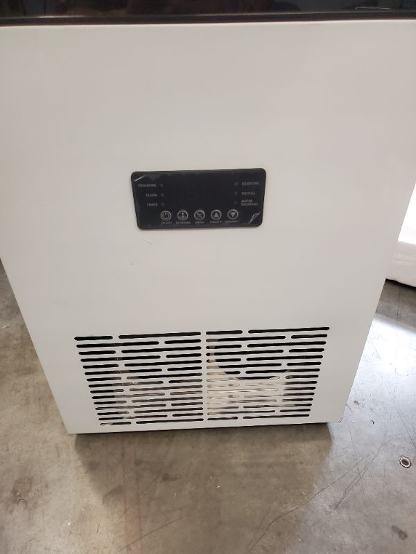 Photo 4 of TYLZA COMPRESSOR REFRIGERATOR - COMMERCIAL ICE MAKER WITH DUCTED EXHAUST VENT