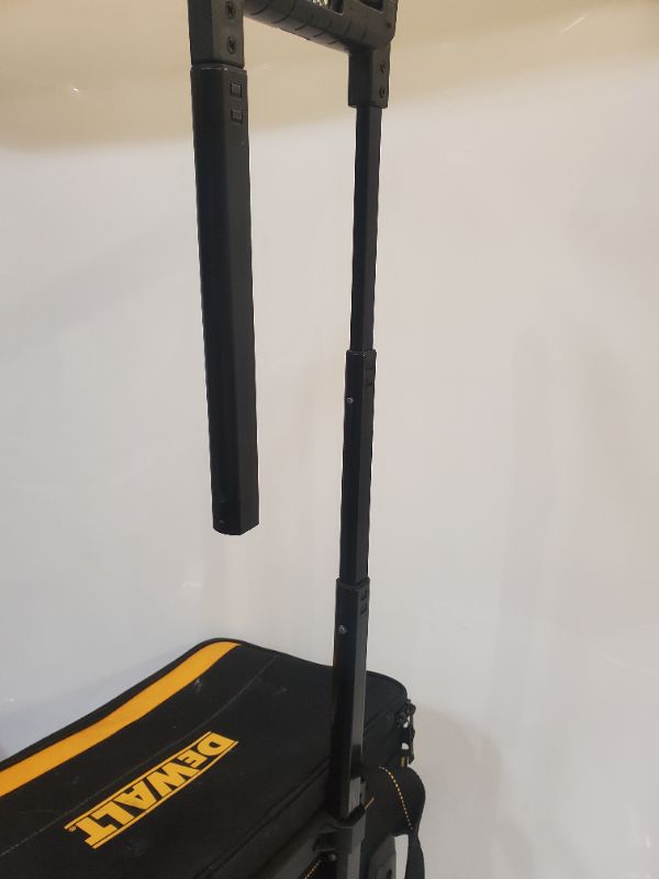 Photo 5 of Dewalt DGL571 Roller Tool Bag