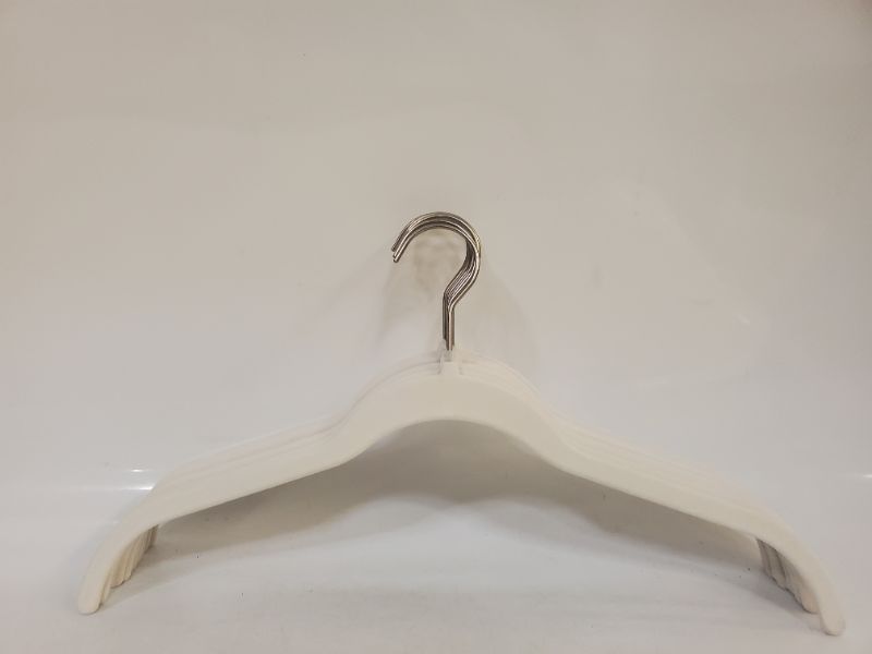 Photo 4 of 10 pc beige non slip hangers 
