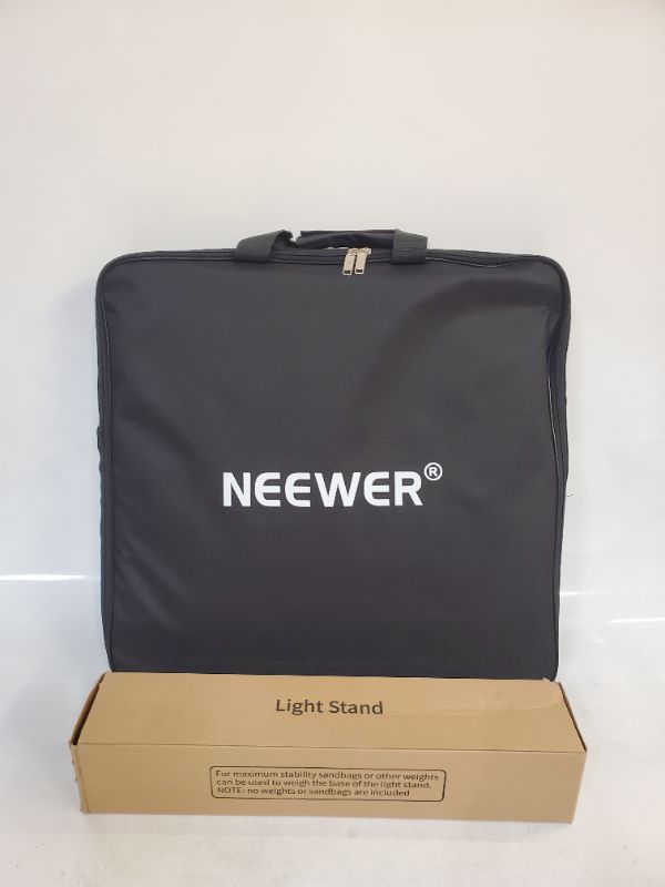 Photo 4 of NEEWER - RP18H Ring Light