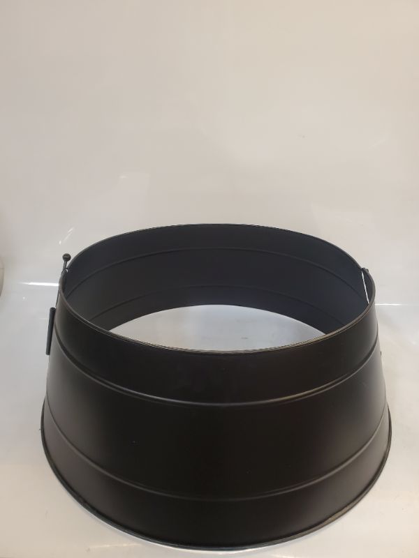Photo 1 of 20" Metal Tree Collar Matte Black 
