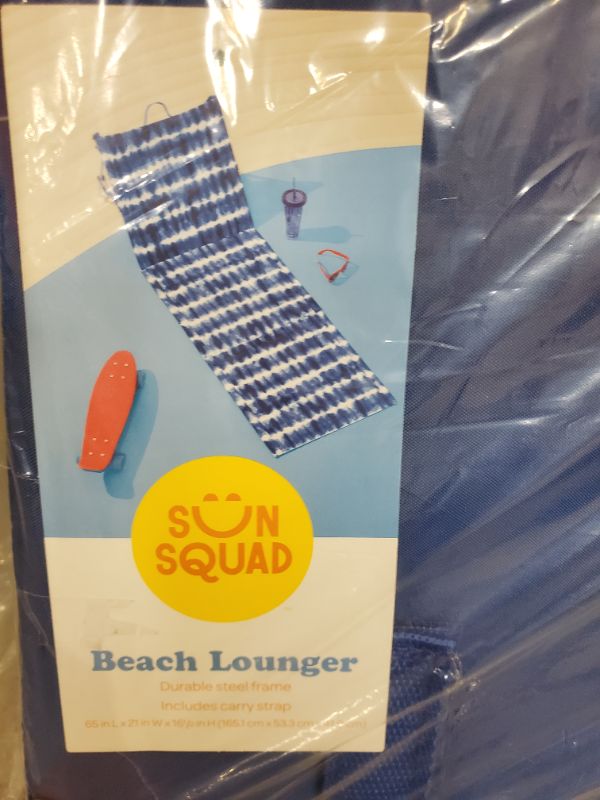 Photo 5 of Sun Squad - Beach Lounger - white/blue tye dye