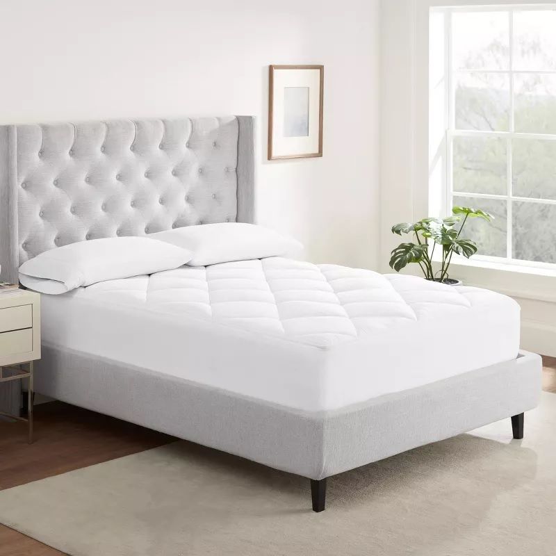 Photo 1 of Serta Perfect Sleeper Luxury Soft Mattress Pad - Queen 