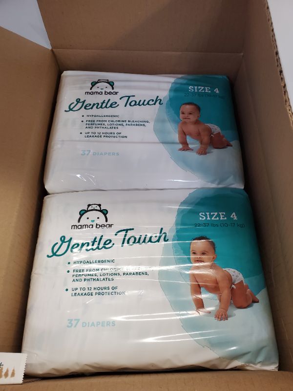 Photo 5 of Amazon Brand - Mama Bear Gentle Touch Diapers, Hypoallergenic, Size 4, 148 Count (4 packs of 37) 