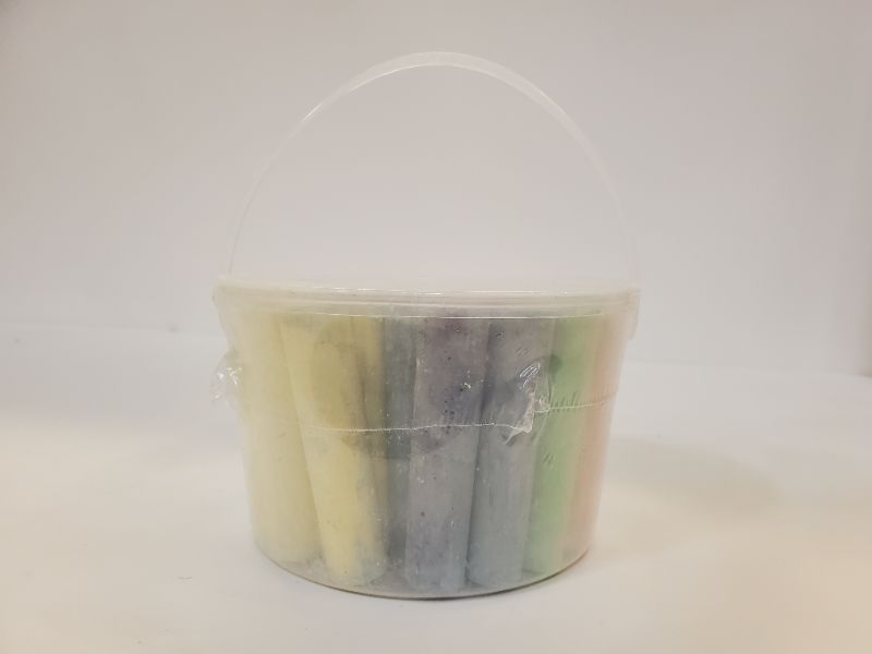 Photo 3 of 36pc Jumbo Sidewalk Chalk Bucket