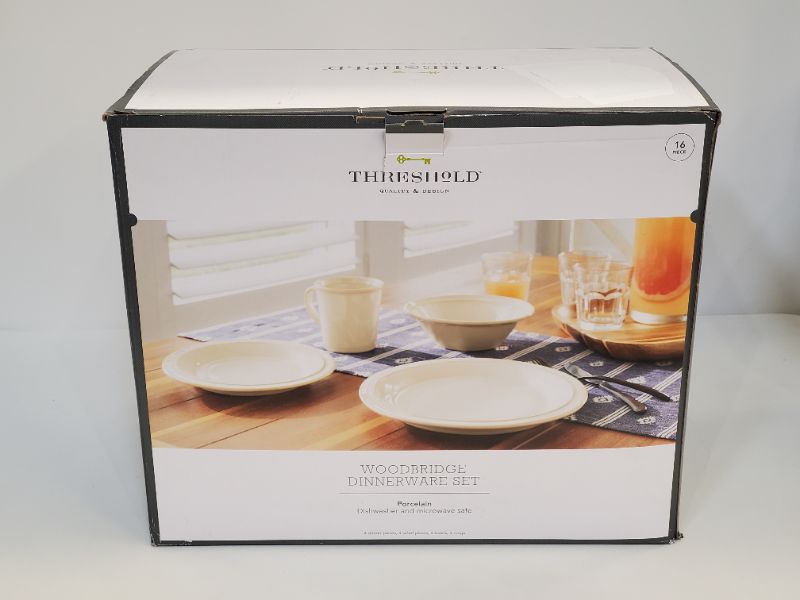 Photo 3 of THRESHOLD - 16PC PORCELAIN WOODBRIDGE DINNERWARE SET WHITE 