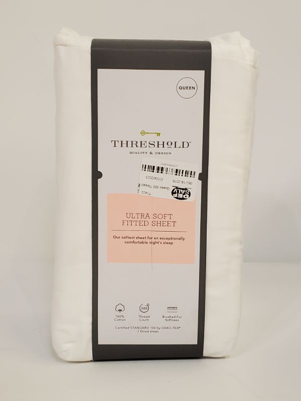 Photo 2 of 300 Thread Count Ultra Soft Fitted Sheet - Threshold- Queen - White 