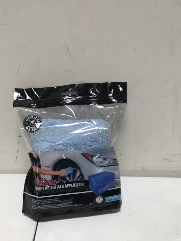 Photo 2 of Chemical Guys MIC_292_02 Premium Grade Microfiber Applicator, Blue, Pack of 2 Pack of 2 Workhorse Light Blue