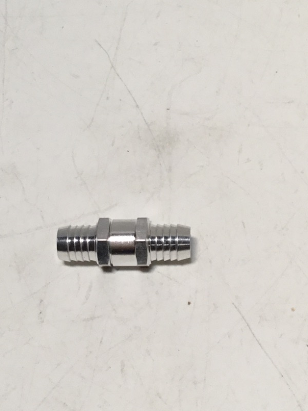 Photo 2 of 2 Pcs 5/8 non retractor connector