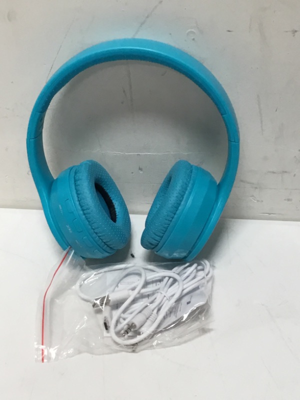 Photo 3 of MIDOLA Headphones Bluetooth Wireless Kids Volume Limit 85dB /110dB Over Ear Foldable Noise Protection Headset AUX 3.5mm Cord Mic for Children Boy Girl Travel School Phone Pad Tablet PC Blue