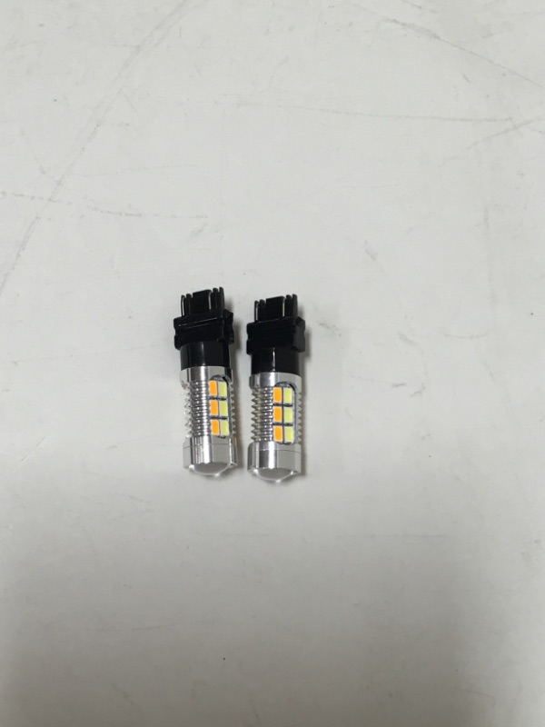 Photo 2 of 3157 3057 3357 4157 Turn Signal White Yellow Amber Switchback Led Light Bulbs 22 SMD with Projector, for Standard Socket, Not CK, Pair of 2