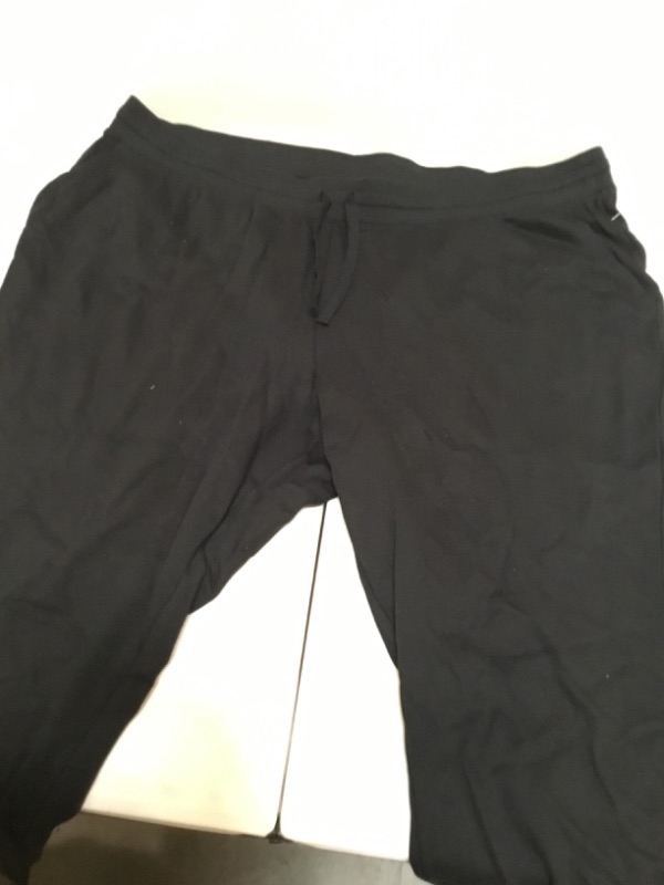 Photo 1 of amazon essentials 4x black pants 