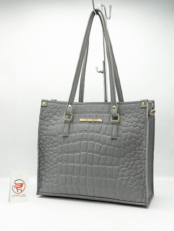 Photo 1 of SNAKE Print TOT Bag
