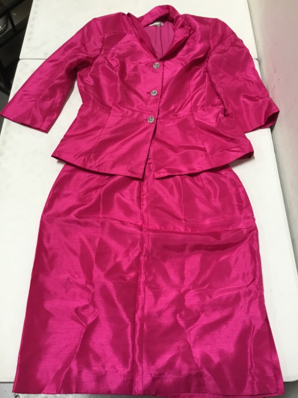 Photo 2 of Women's Size 10 Vintage Hot Pink 2-Piece Skirt Suit Set