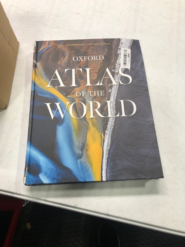 Photo 2 of Atlas of the World: Thirtieth Edition