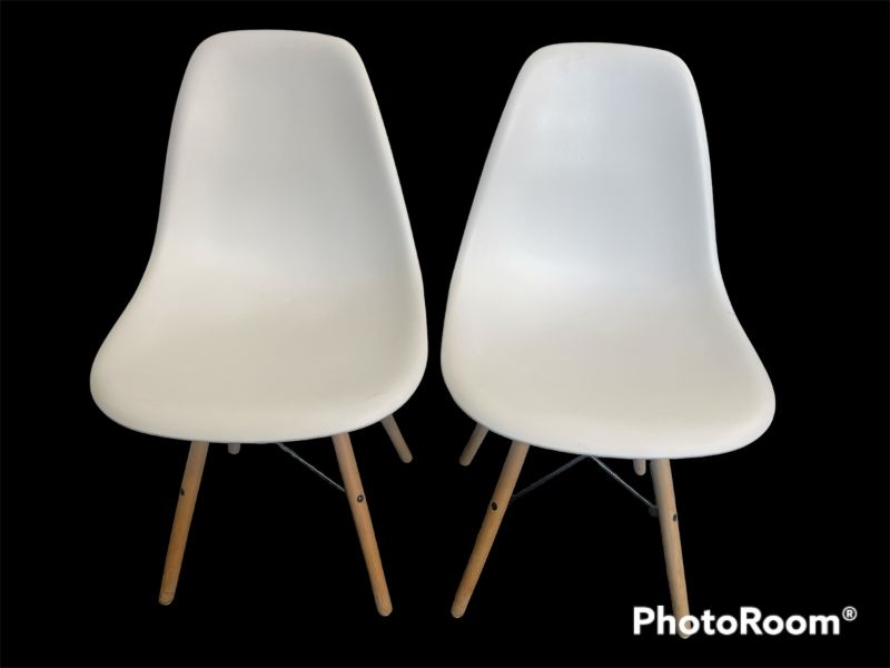 Photo 1 of (2)PC ASHLEY JASPENI WHITE SIDE CHAIRS