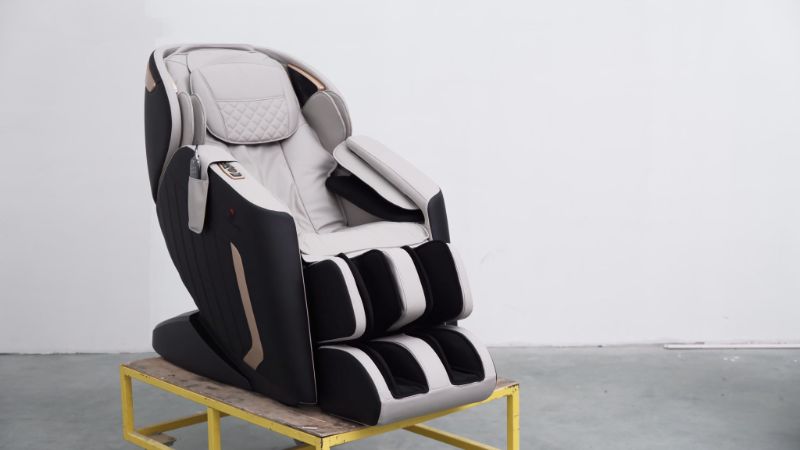 Photo 5 of IV RELIFE BOSS+ MASSAGE CHAIR BLACK & BEIGE OPEN BOX W SOME COSMETIC DAMAGE
