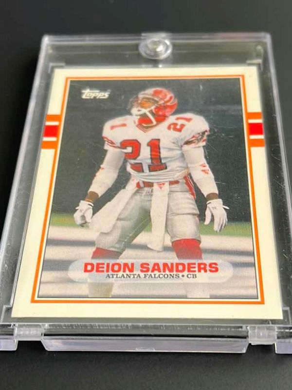 Photo 1 of 1989 DEION SANDERS TOPPS ROOKIE CARD 30T