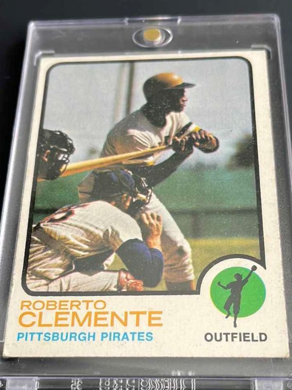 Photo 1 of 1973 ROBERTO CLEMENTE TOPPS CARD 50