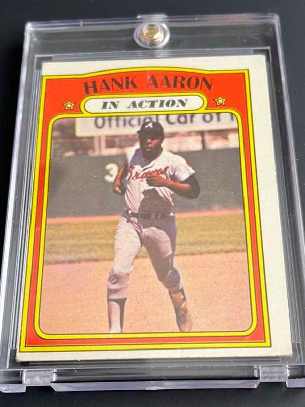 Photo 1 of 1972 HANK AARON TOPPS CARD 300