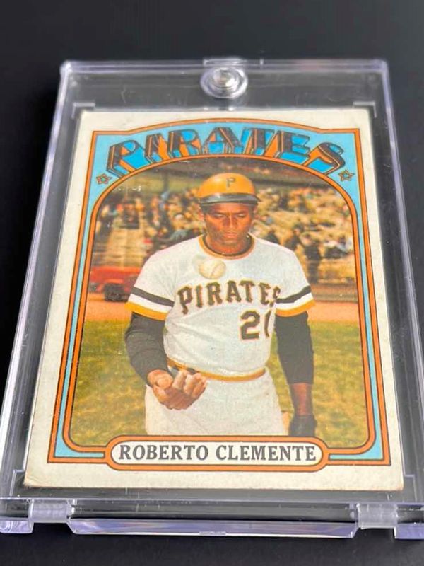 Photo 1 of 1972 ROBERTO CLEMENTE TOPPS CARD 309