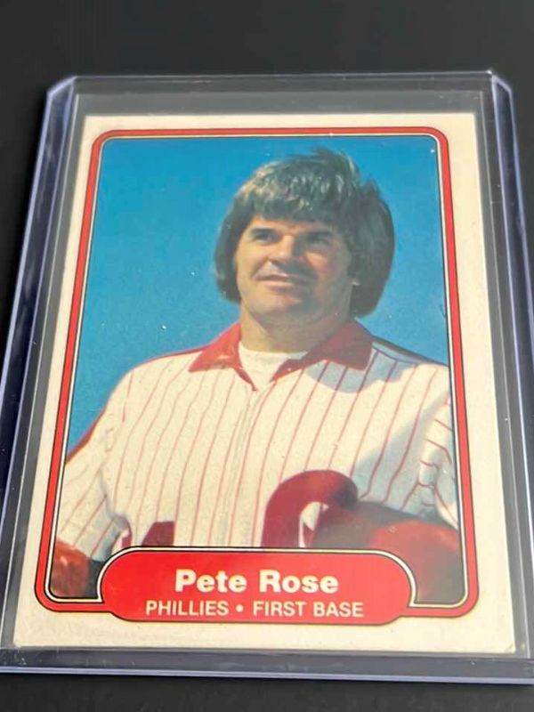 Photo 1 of 1982 PETE ROSE FLEER CARD 256