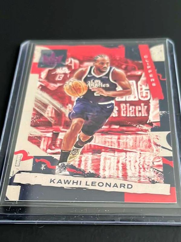 Photo 1 of 2021 KAWHI LEONARD PANINI COUTRS KING CARD 53