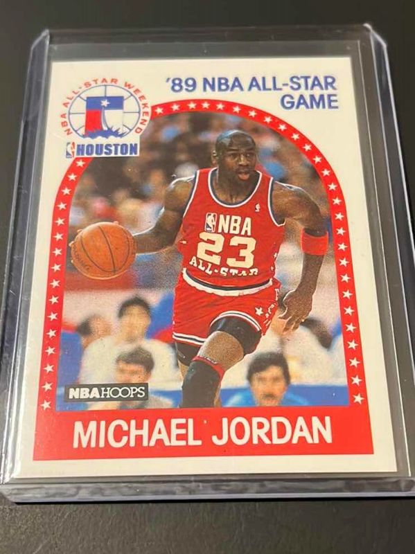 Photo 1 of 1989 MICHAEL JORDAN NBAHOOPS CARD 21